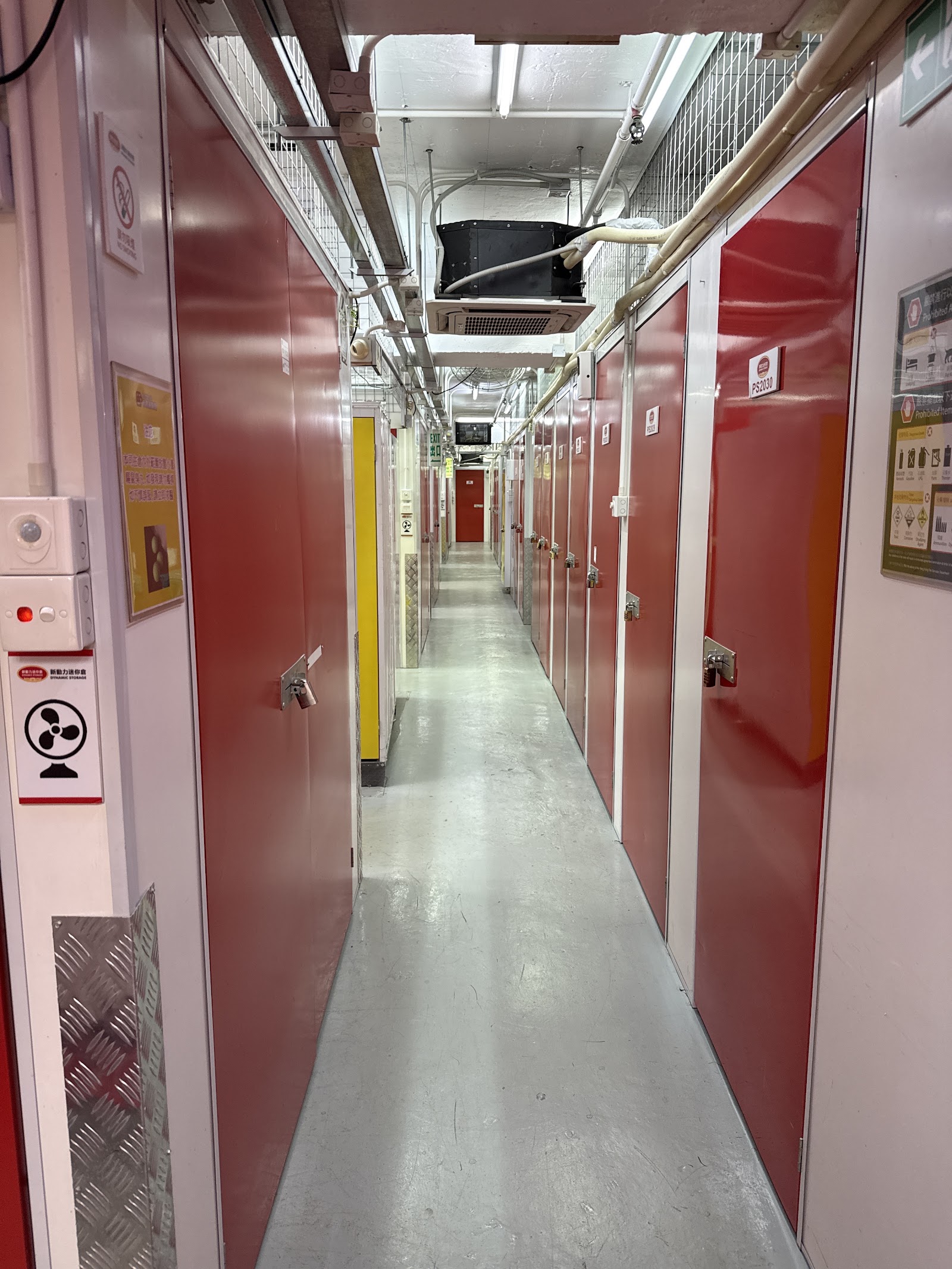 SC Storage 迷你倉 Tuen Mun, Hong Kong - 照片2