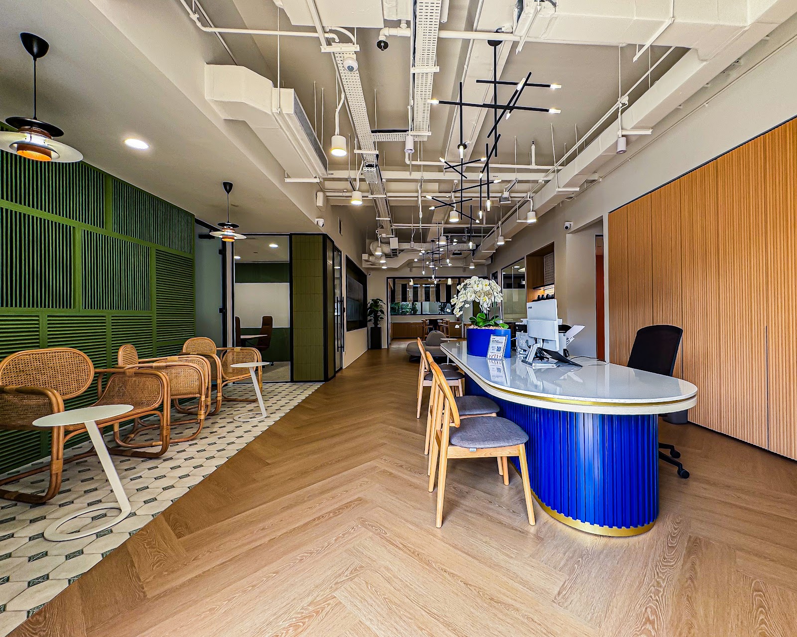 Extra Space Asia facility in Queenstown, Singapore - Exterior 3