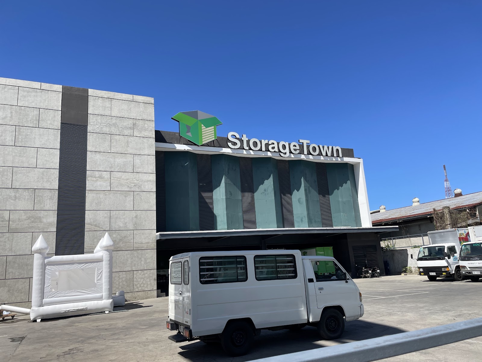 StorageTown facility in Mandaue, Cebu - Exterior 6