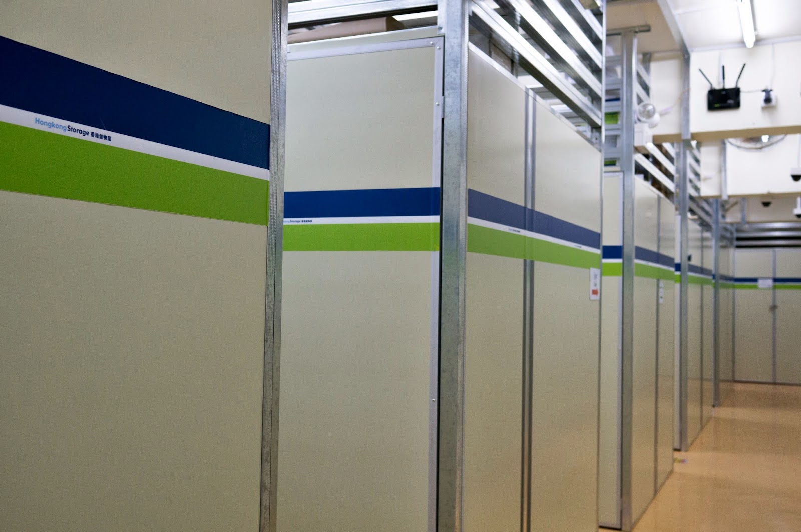HongKong Storage 迷你倉 Sai Wan, Hong Kong - 照片3