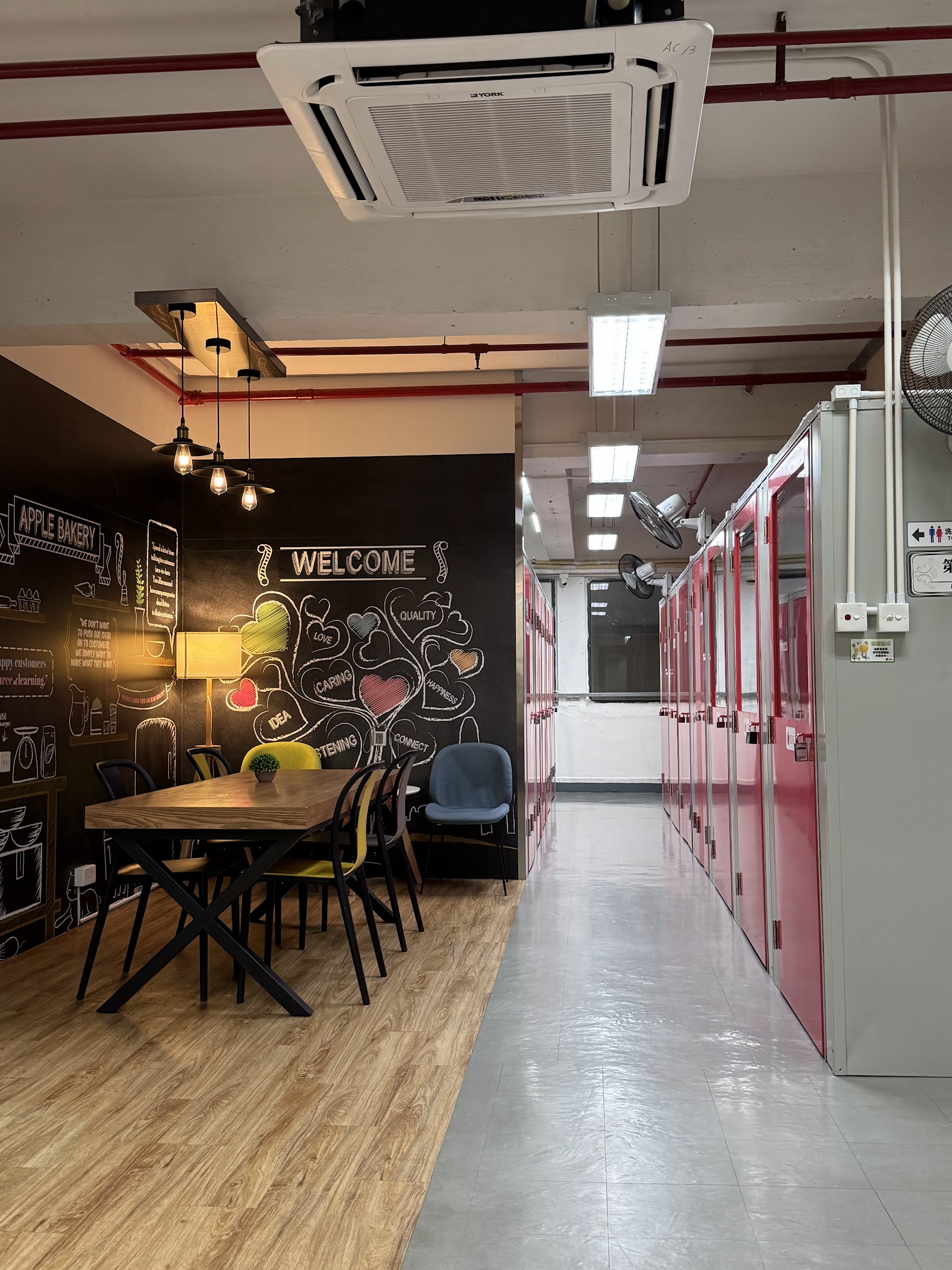 Apple Storage 迷你倉 Yau Tong, Hong Kong - 照片2