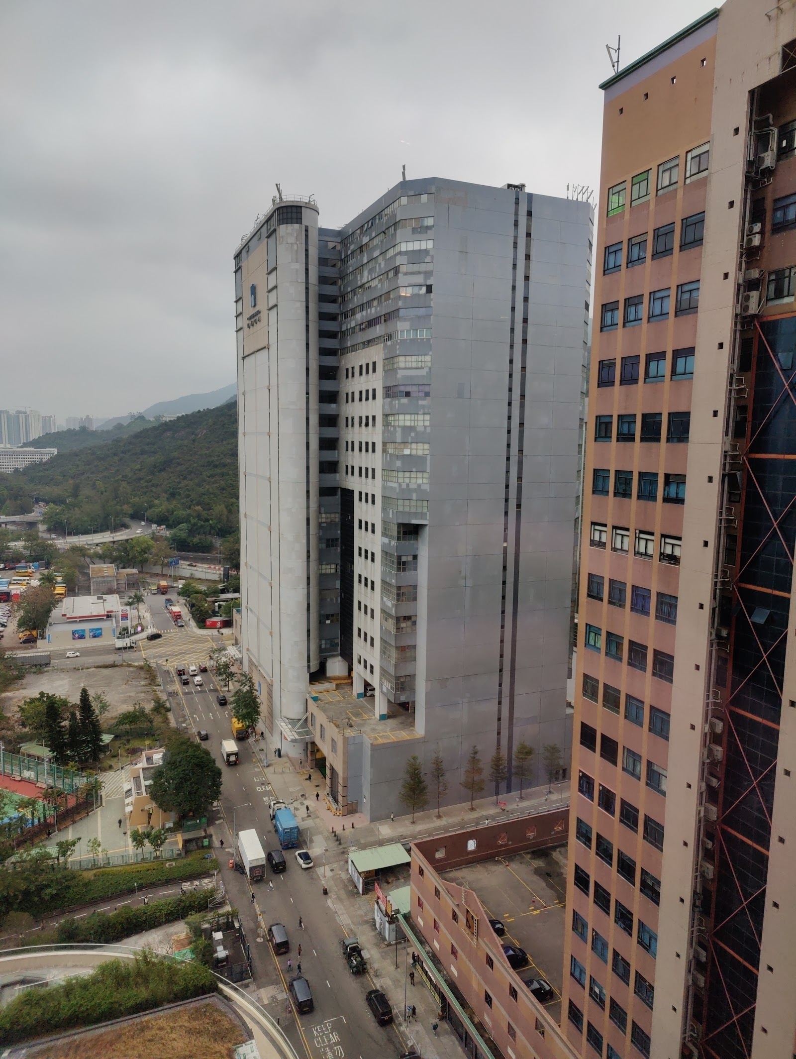 24 STORAGE 迷你倉 Shek Mun, Hong Kong - 照片6