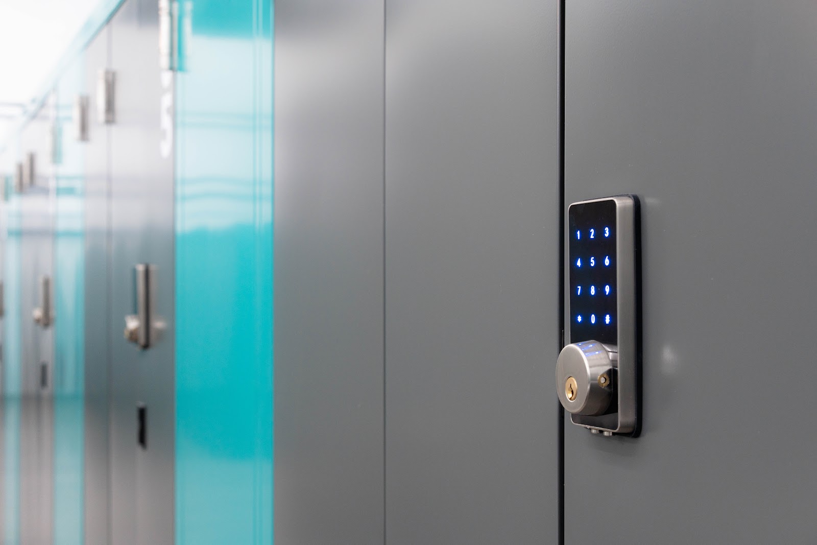 24 STORAGE 迷你倉 Tsing Yi, Hong Kong - 照片4