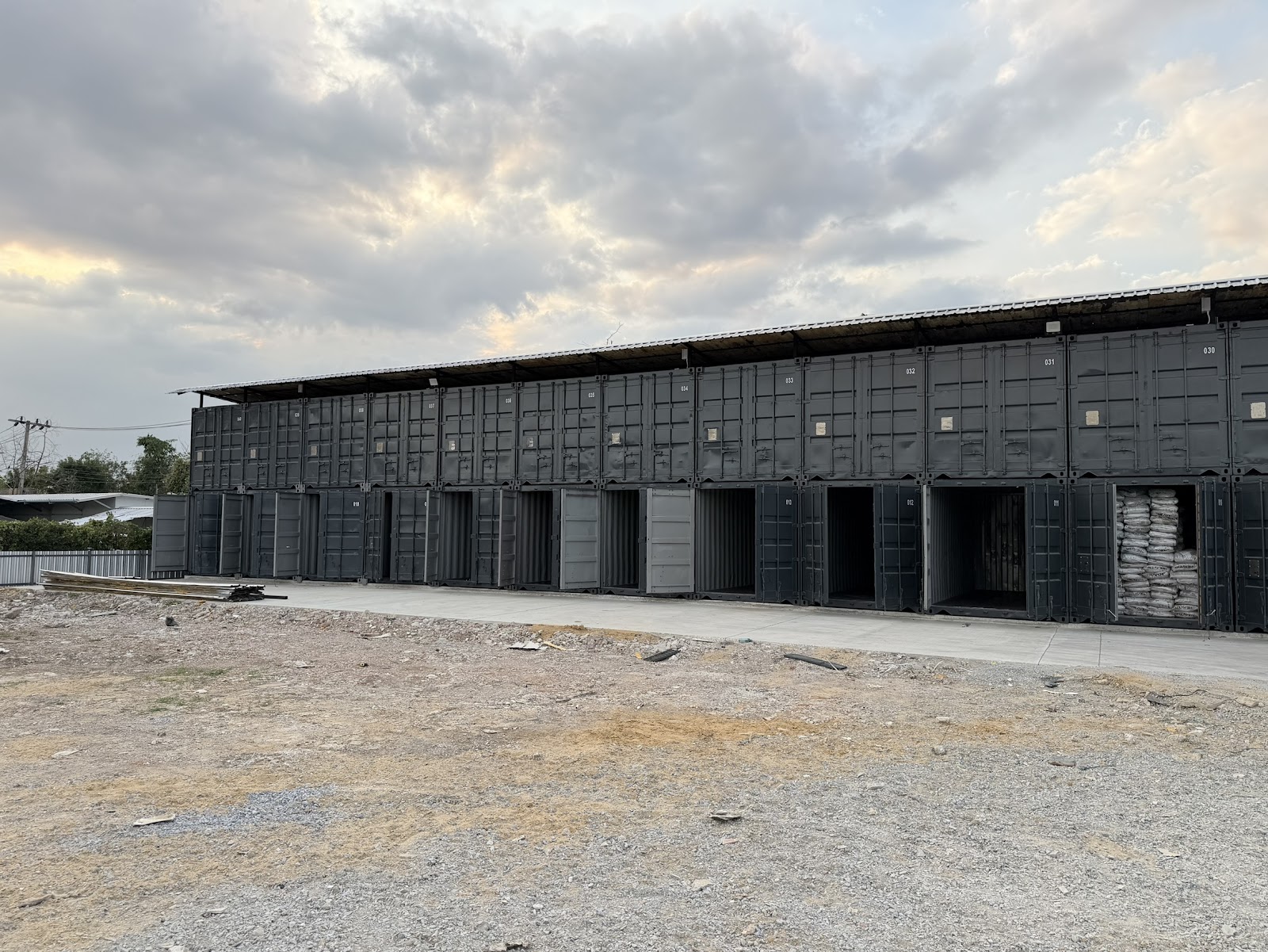 Cat Storage ห้องเก็บของ Bang Kruai, Nonthaburi - ภาพที่2