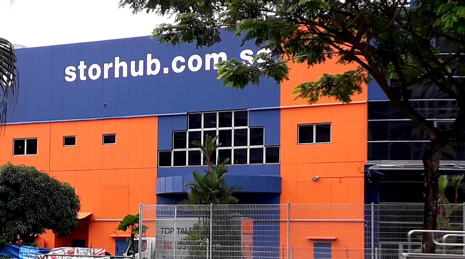 StorHub facility in Woodlands, Singapore - Exterior 2