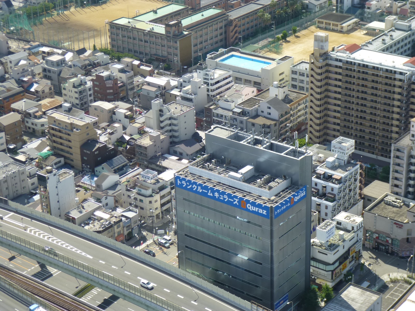 Quraz トランクルーム Minato-ku, Osaka - 写真2