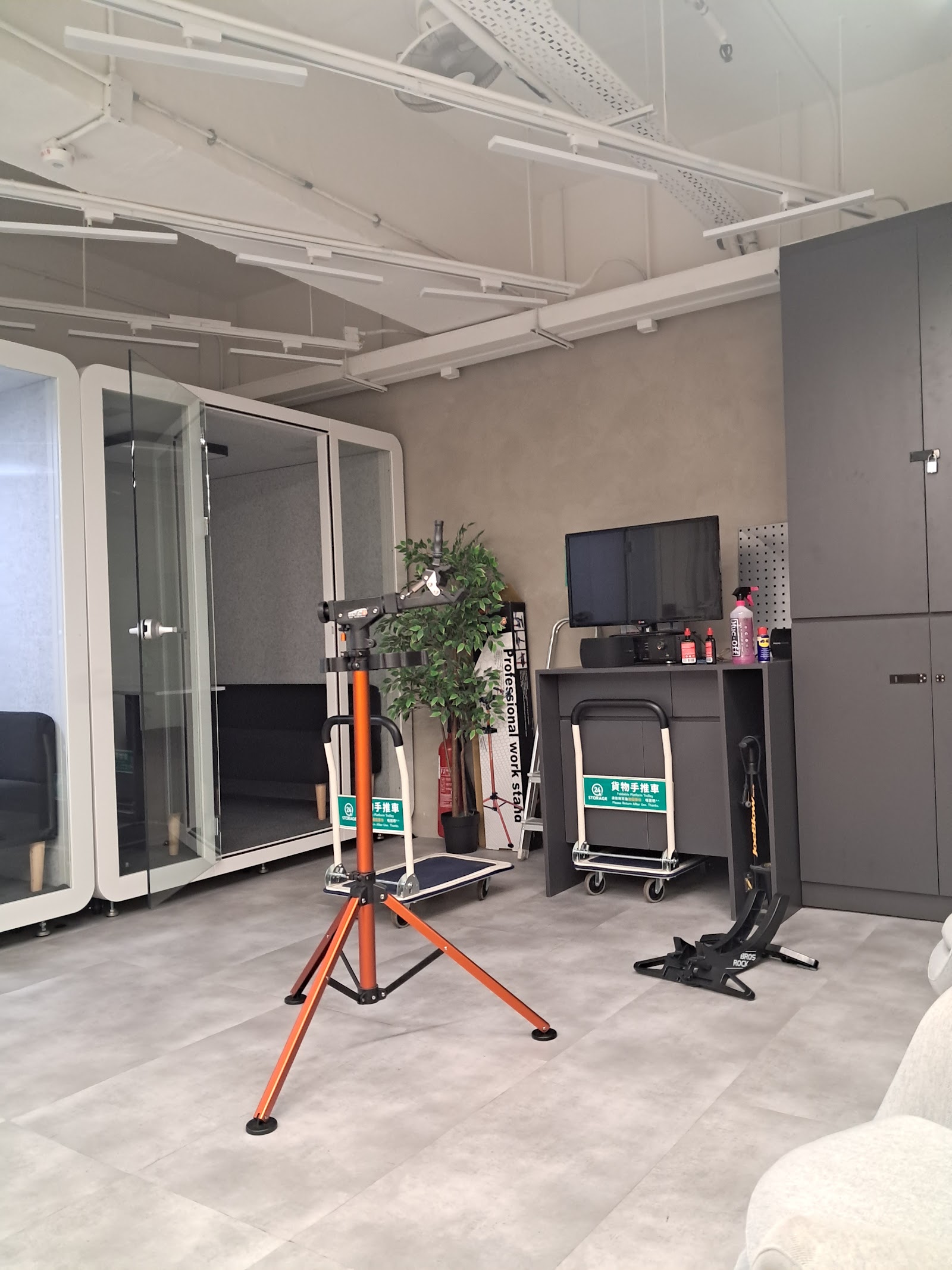 24 STORAGE 迷你倉 Tai Po, Hong Kong - 照片3