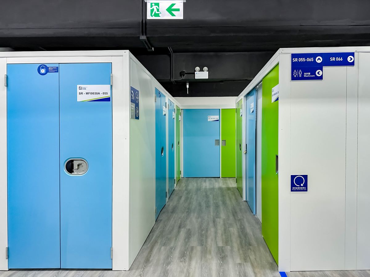 HongKong Storage 迷你倉 Siu Sai Wan, Hong Kong - 照片1