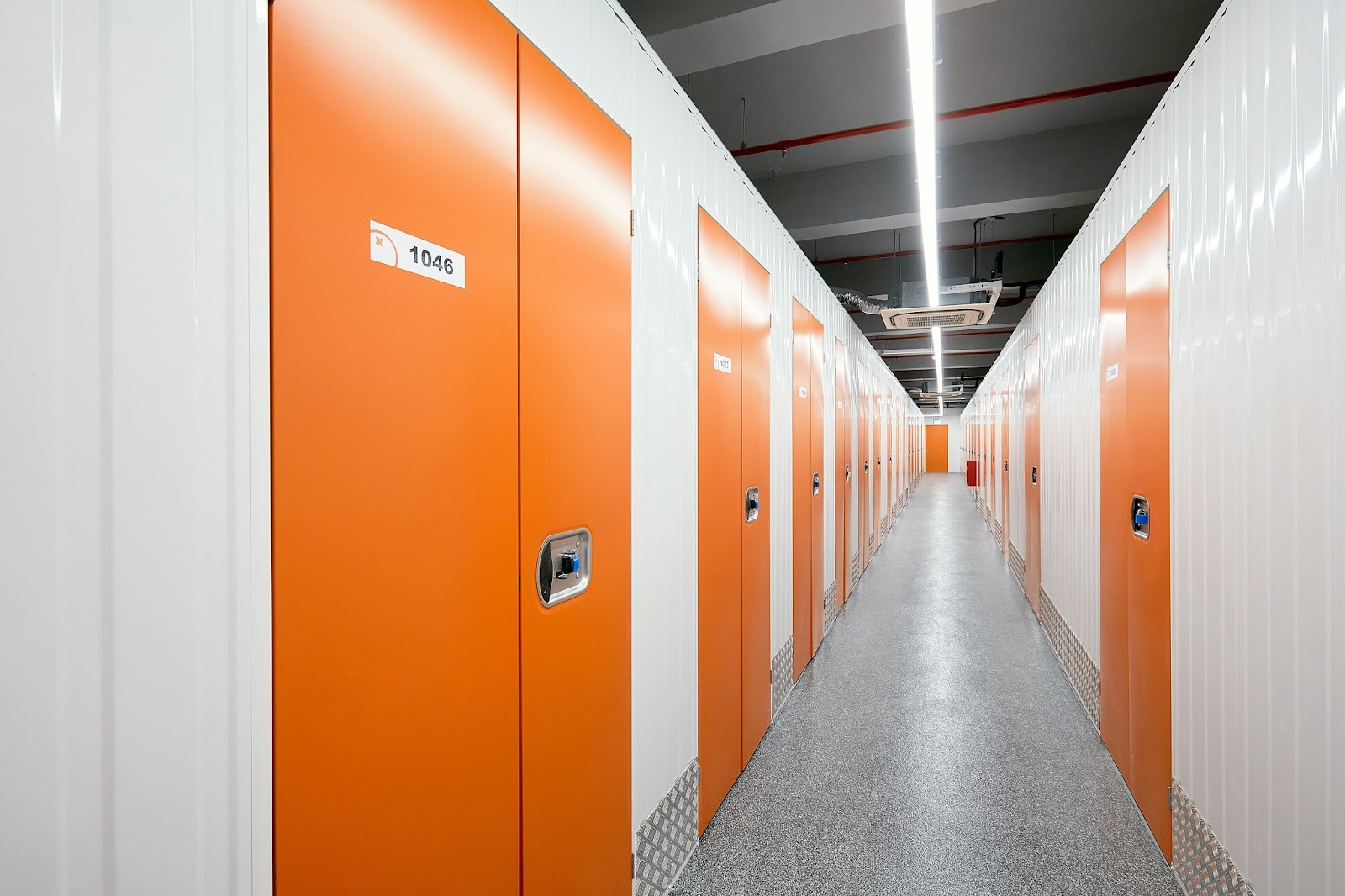 StorHub facility in Bukit Batok, Singapore - Exterior 1