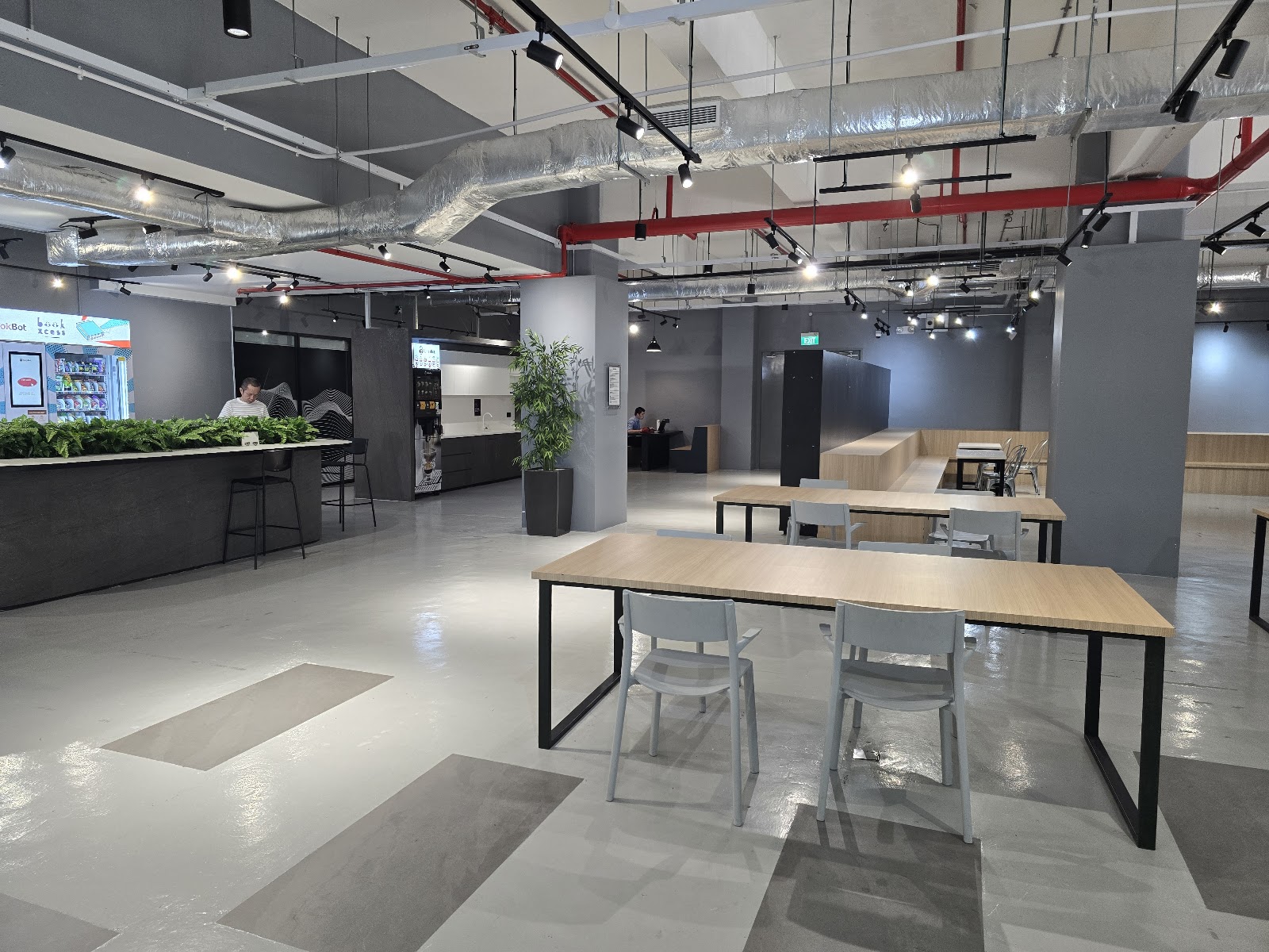 Work+Store facility in Kallang, Singapore - Exterior 3
