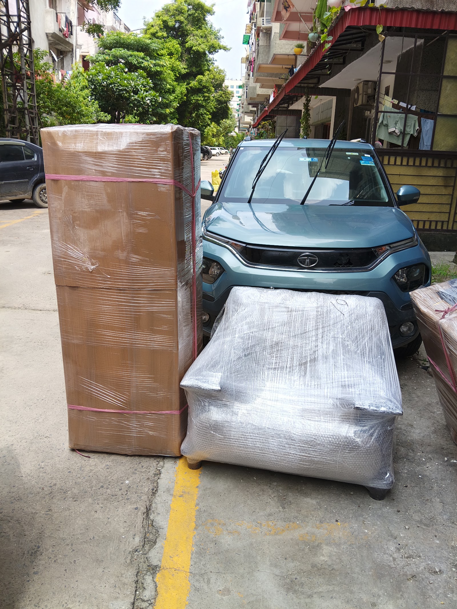 Home Goods Storage - Sector 12 (Plot No. 32, Branch 12) — Sector 12, Greater Noida, India - Photo 1