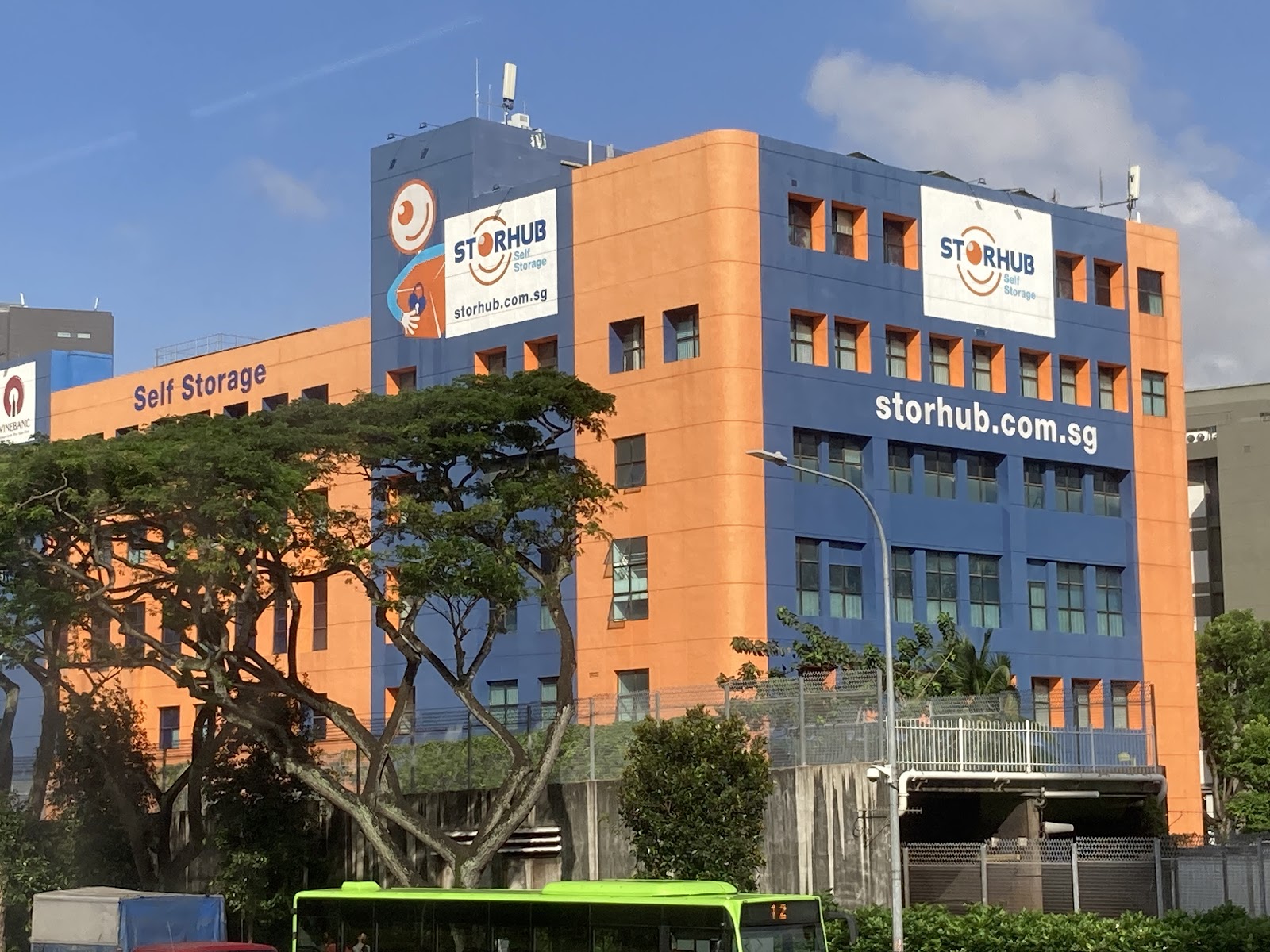 StorHub facility in Kallang, Singapore - Exterior 2