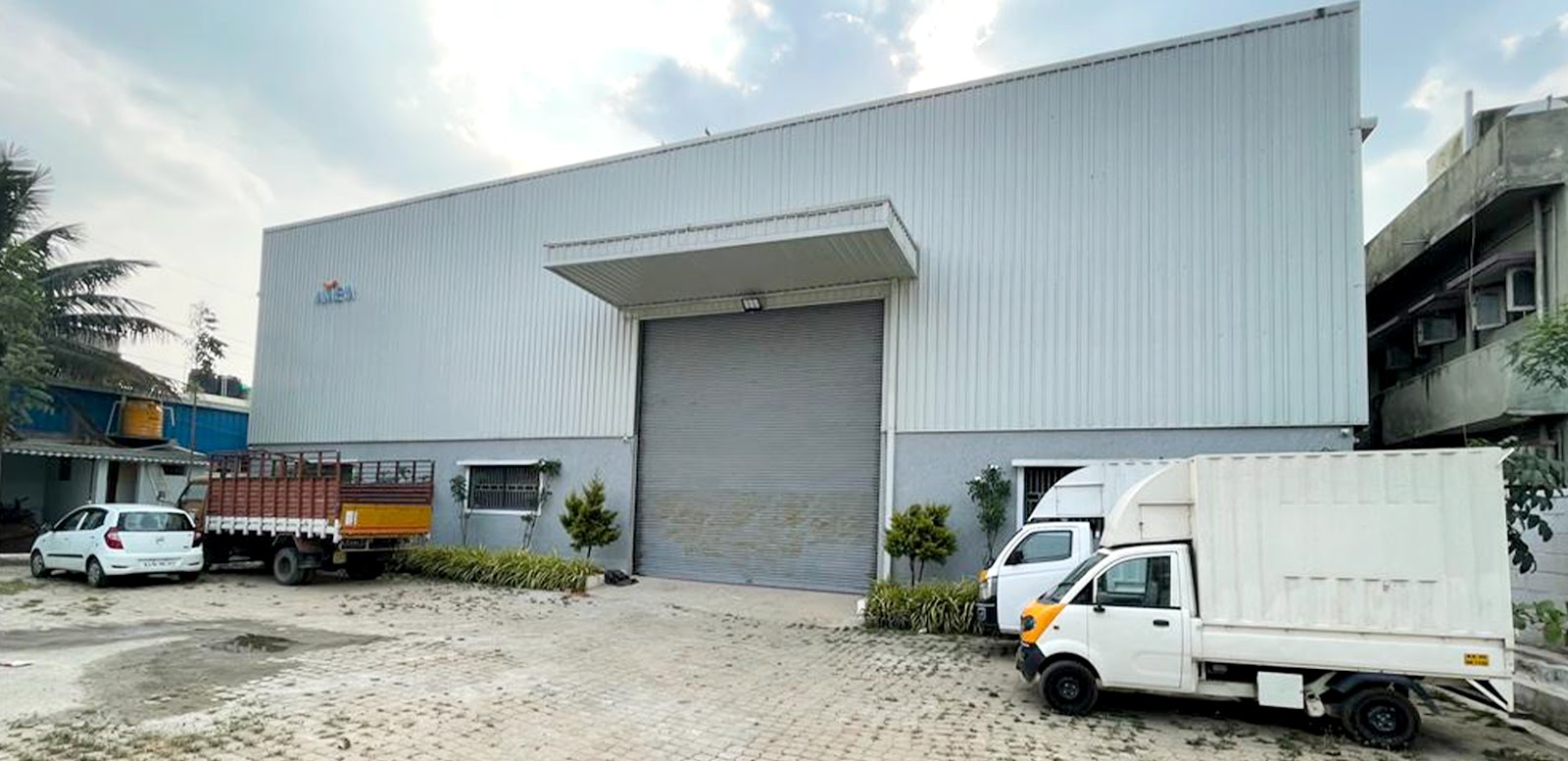 STORAGIANS facility in Jalahalli, Bangalore - Exterior 3