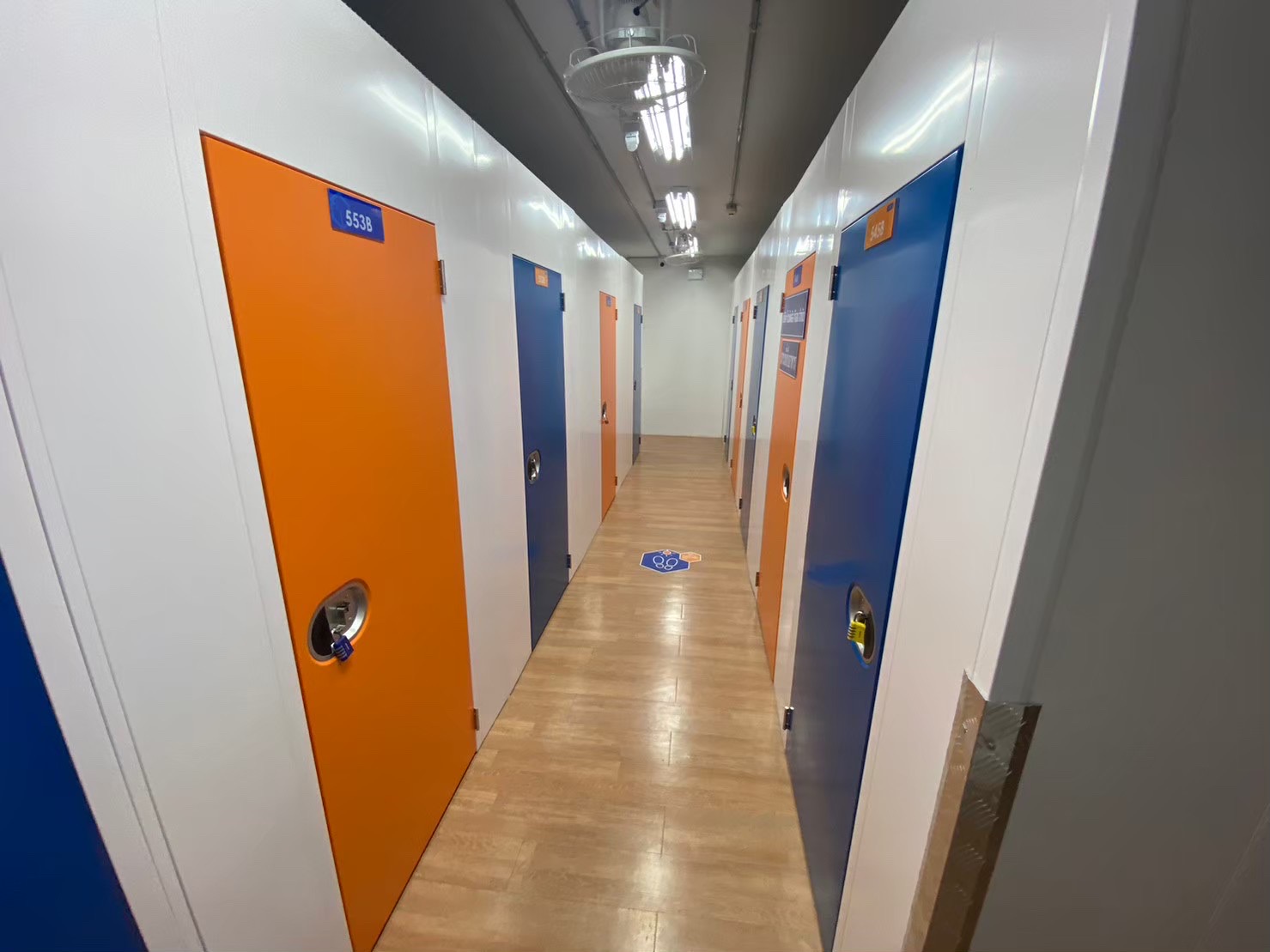 i-Store ห้องเก็บของ Sukhumvit, Bangkok - ภาพที่2