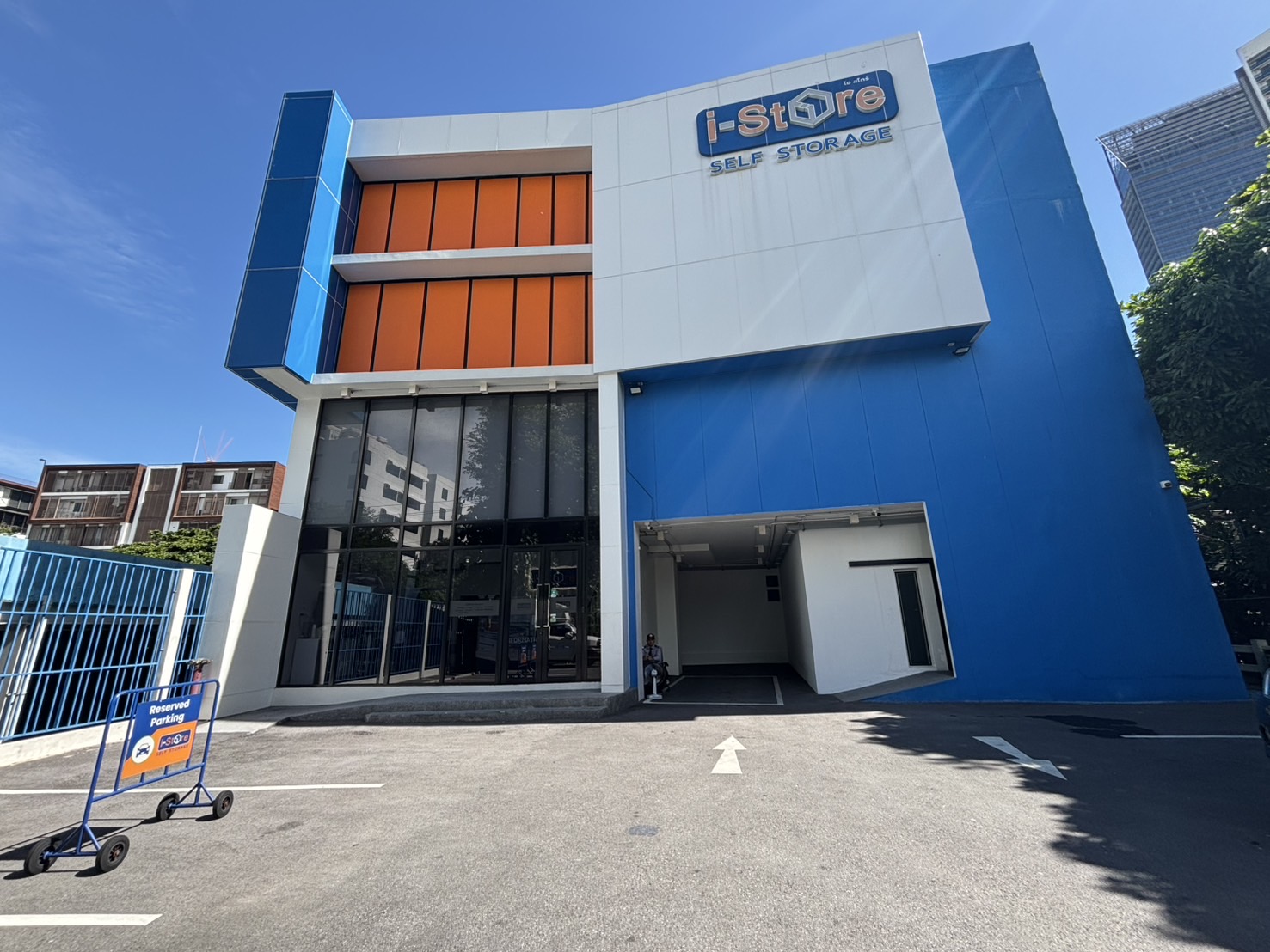 i-Store ห้องเก็บของ Sathorn, Bangkok - ภาพที่3