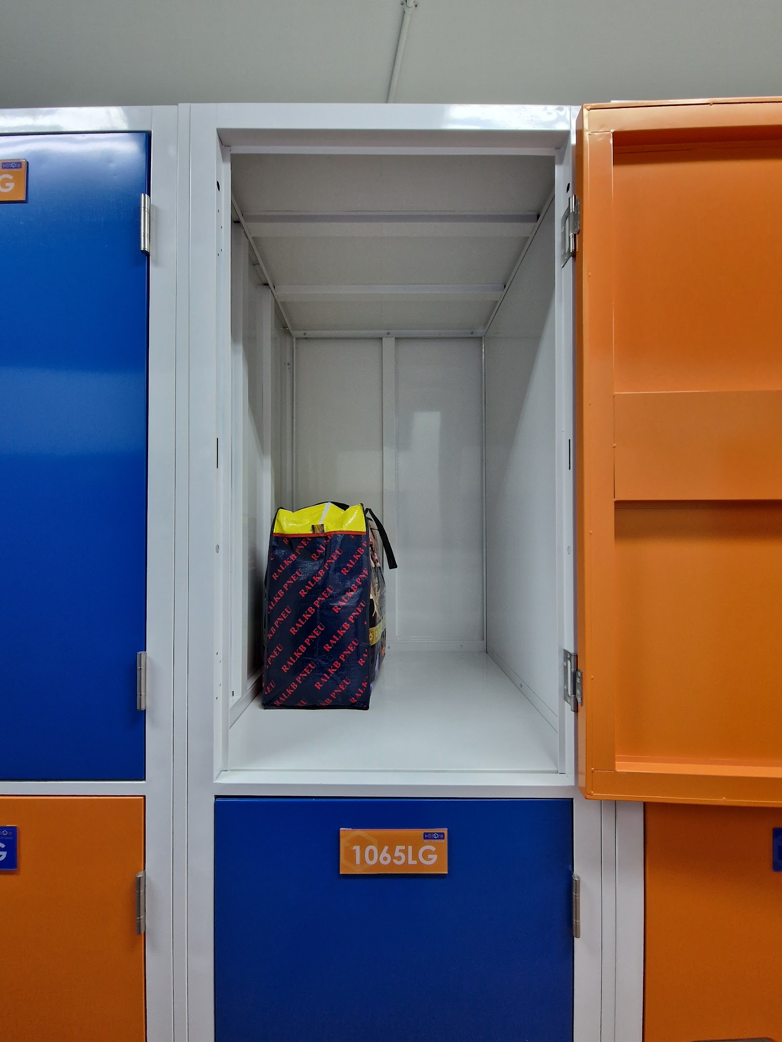 i-Store ห้องเก็บของ Sathorn, Bangkok - ภาพที่6
