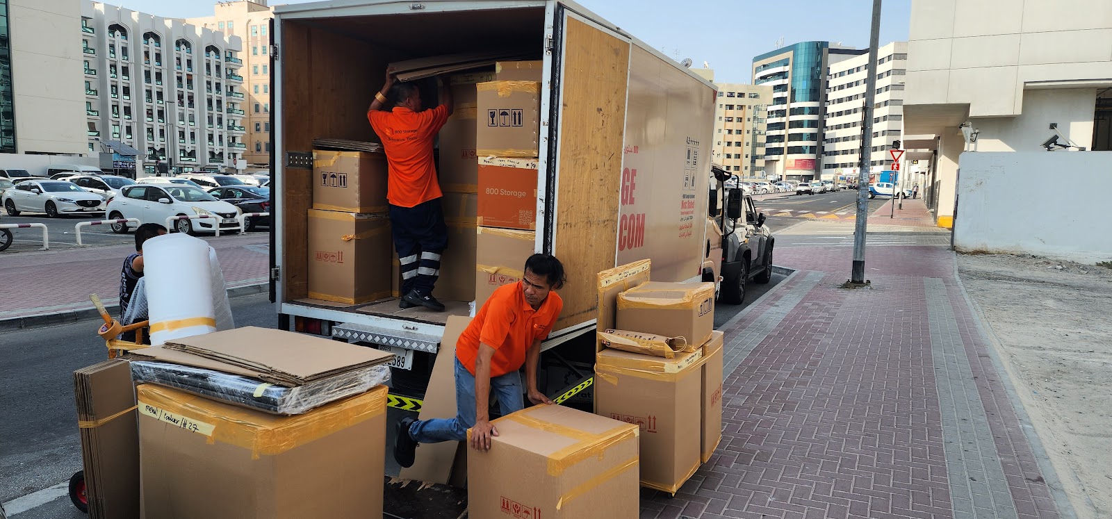 800 Storage Dubai facility in Al Quoz, Dubai - Exterior 5