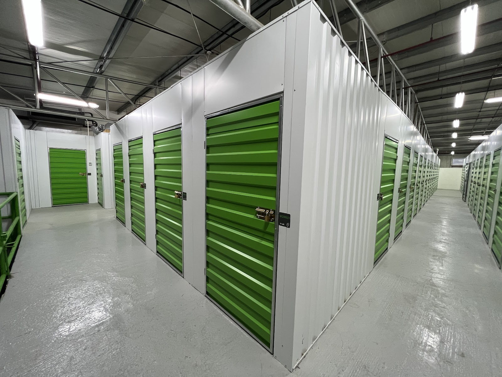 Right Space Self Storage facility in Al Quoz, Dubai - Exterior 2