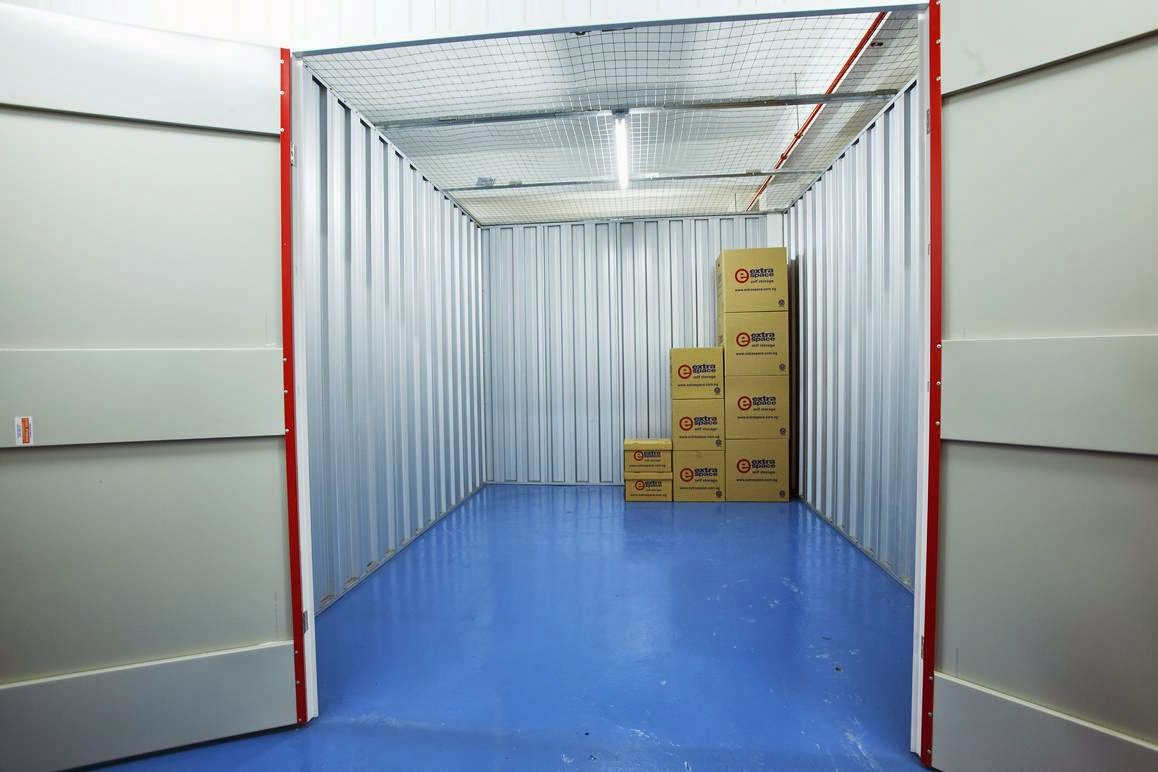 Extra Space Asia facility in Clementi, Singapore - Exterior 2