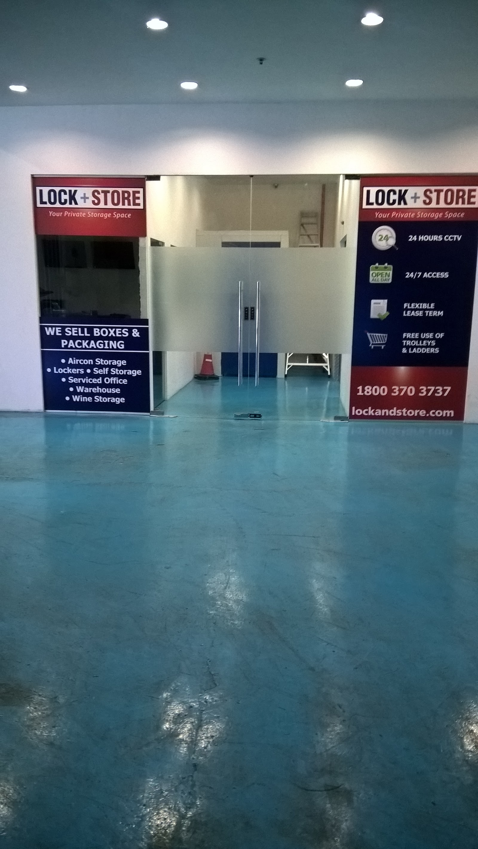Lock+Store facility in Pasir Panjang, Singapore - Exterior 6