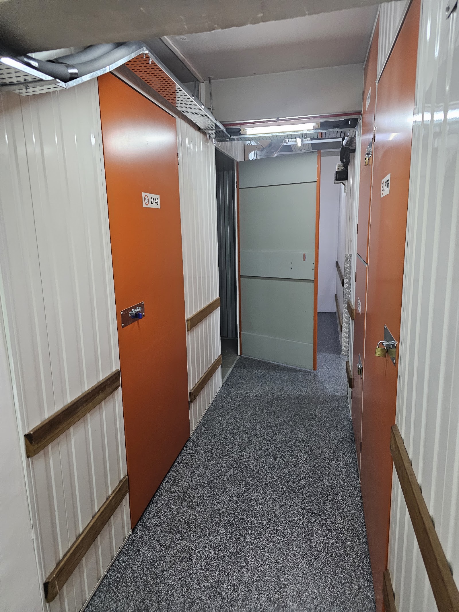 StorHub facility in Bukit Batok, Singapore - Exterior 2