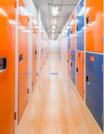 i-Store ห้องเก็บของ Phloen Chit, Bangkok - ภาพที่1