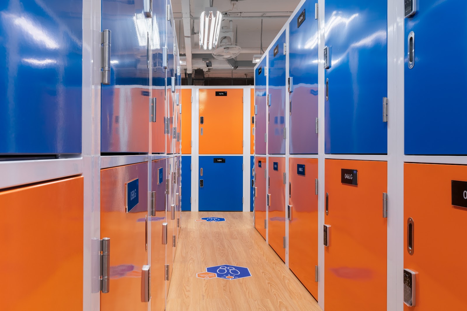i-Store ห้องเก็บของ Bang Rak, Bangkok - ภาพที่2