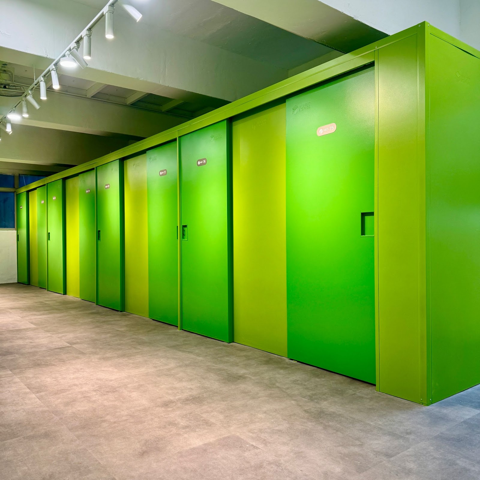 In N Out Storage 迷你倉 Lai Chi Kok, Hong Kong - 照片1