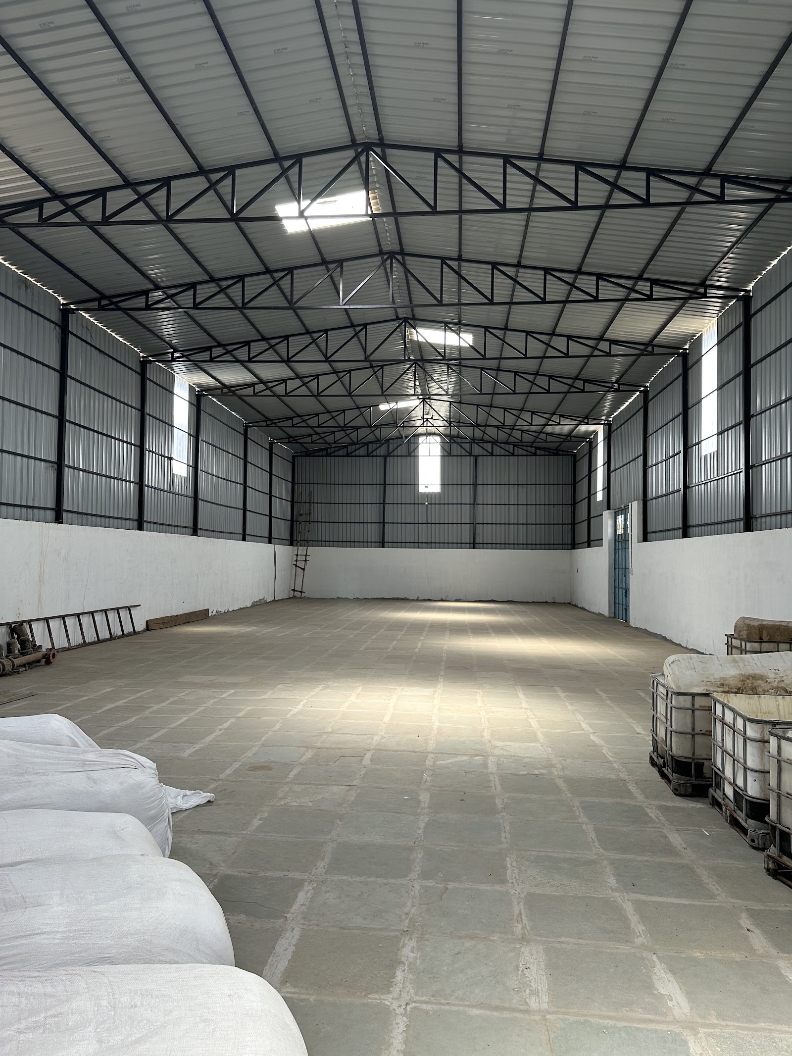 Your Space facility in Gorwa, Vadodara - Exterior 5