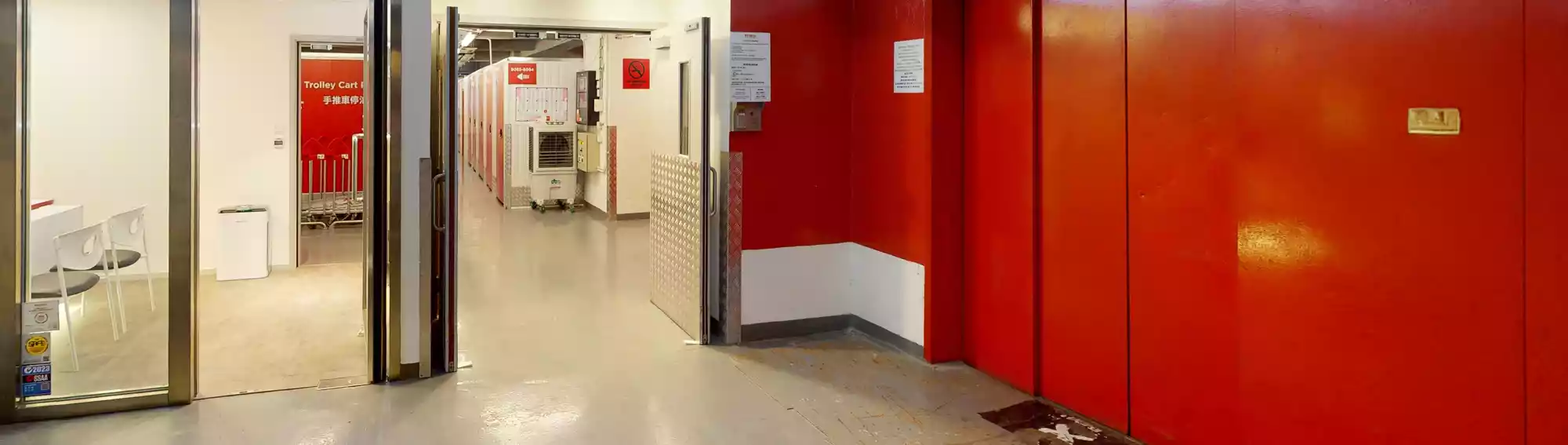 RedBox Mini Storage Tuen Mun - Reception lobby and corridor
