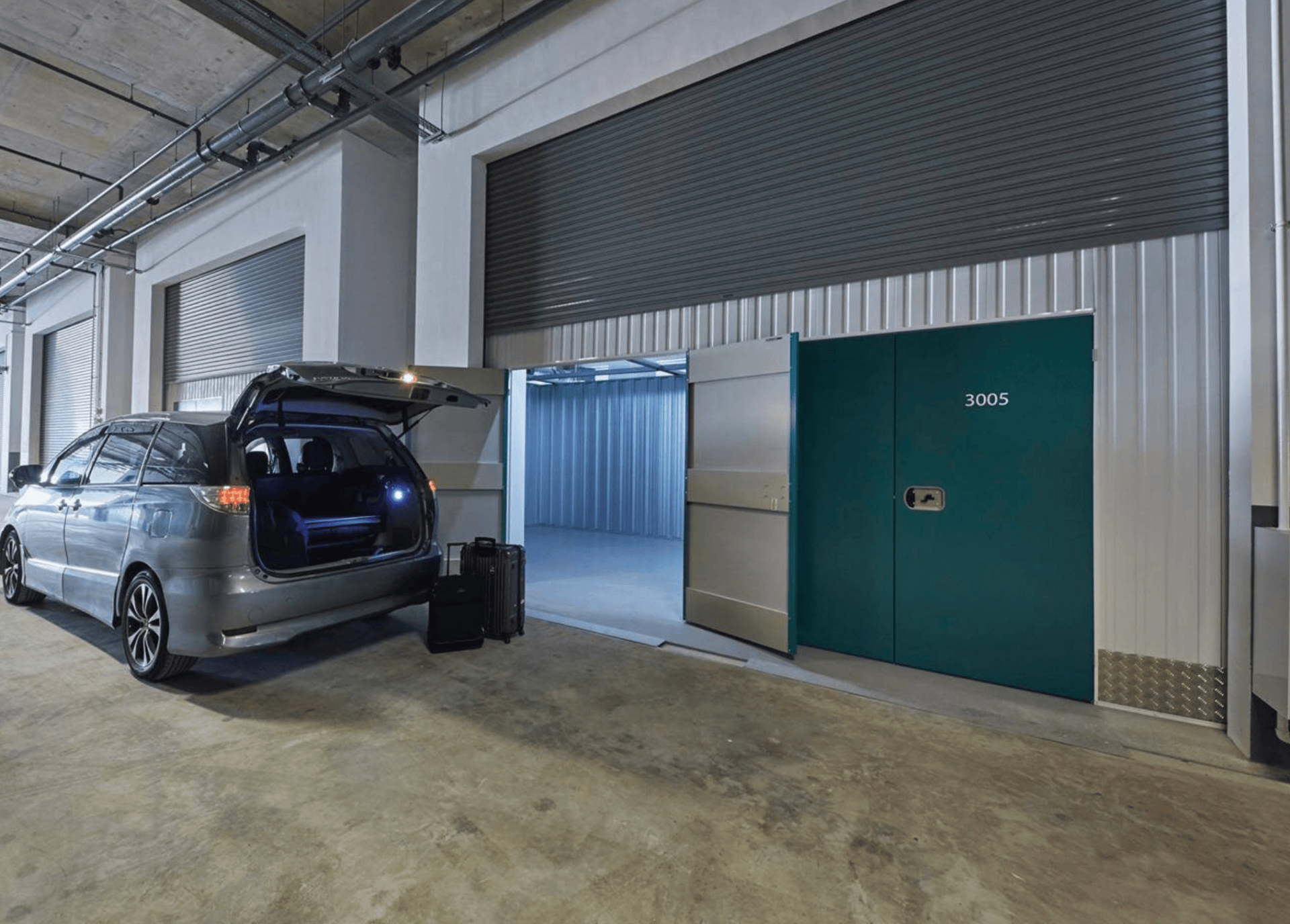 Store-Y drive-up loading bay